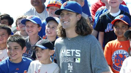 Jacob deGrom is married to Stacey Harris.